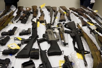 JV GUNS 04.JPG