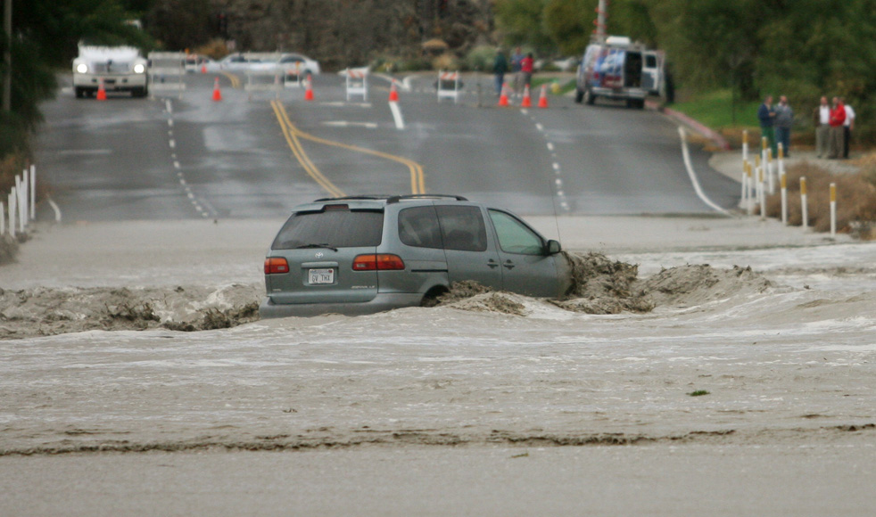 calif_storm_08.jpg