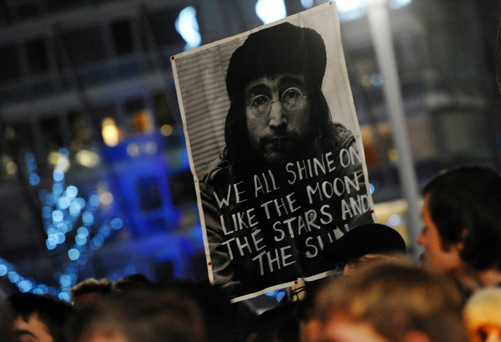 lennon_anniv_17.jpg