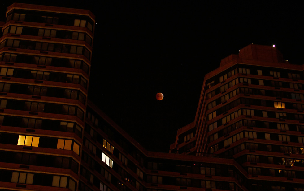 solstice_eclipse_02.jpg