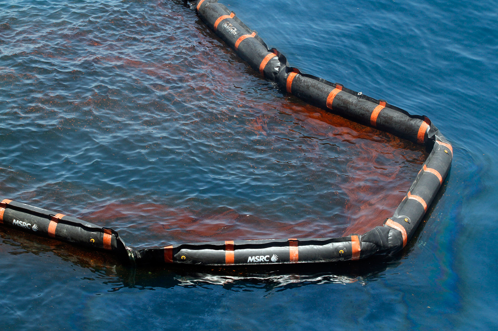oil_spill_081619.jpg