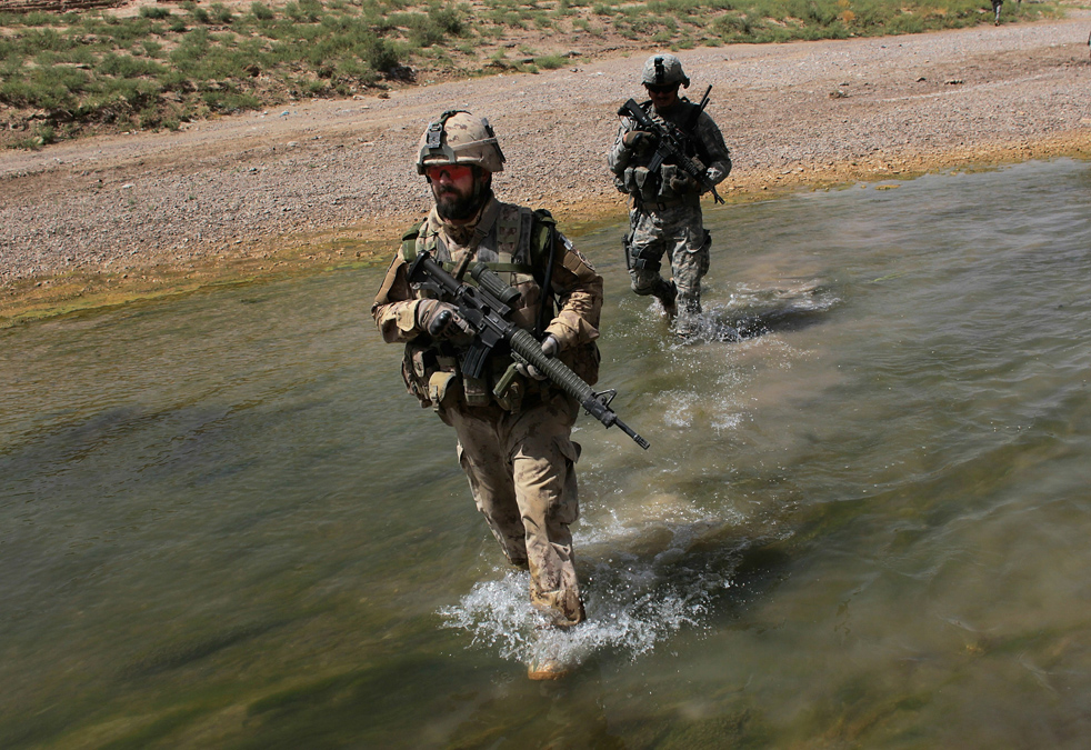 afghan_hondros01.jpg
