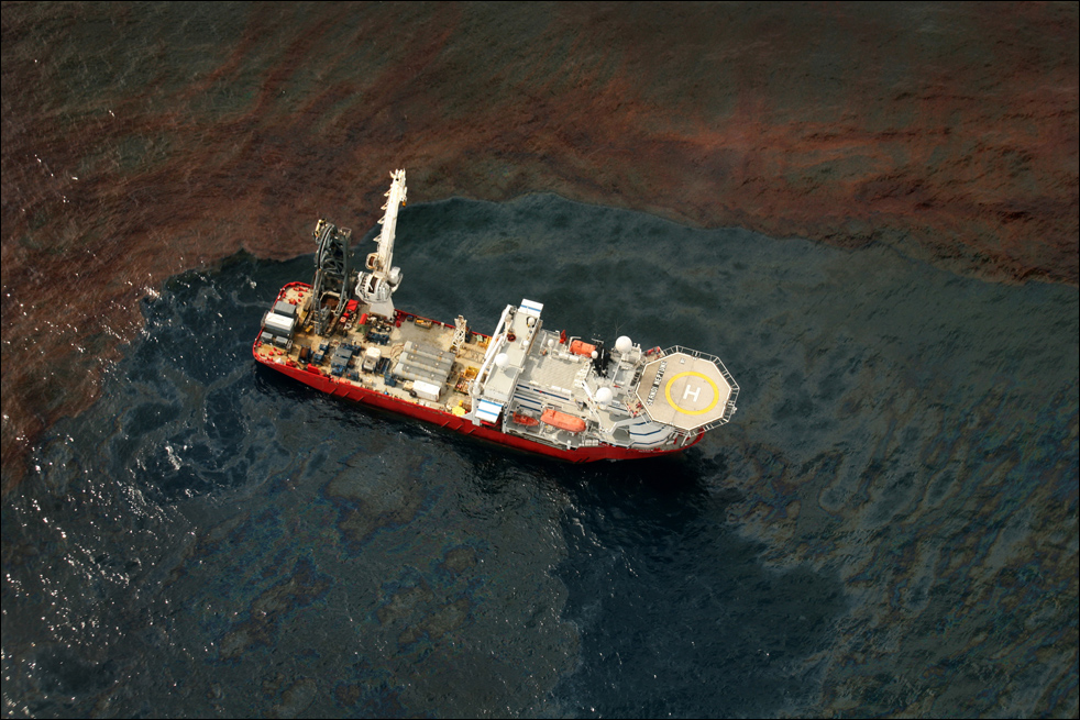 oil_spill_060305.jpg