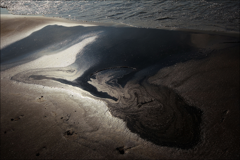 oil_spill_060311.jpg