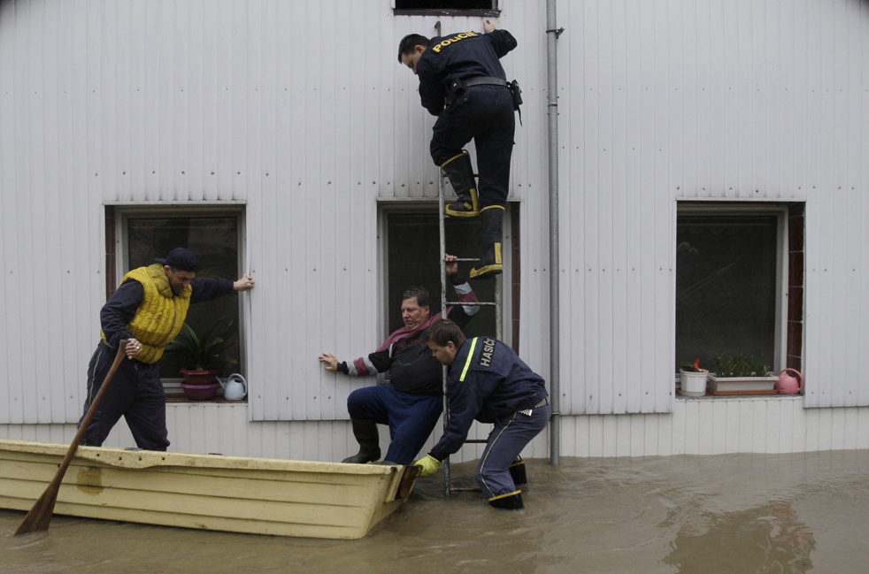 flood02.jpg
