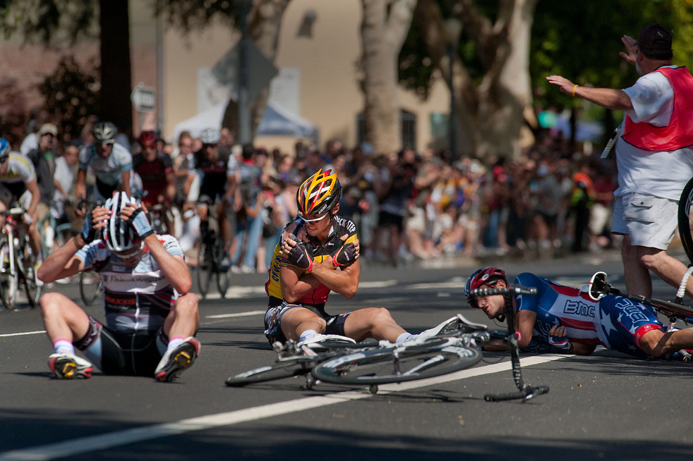 tour_frame21.jpg