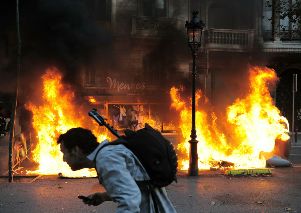 austerity_03.jpg