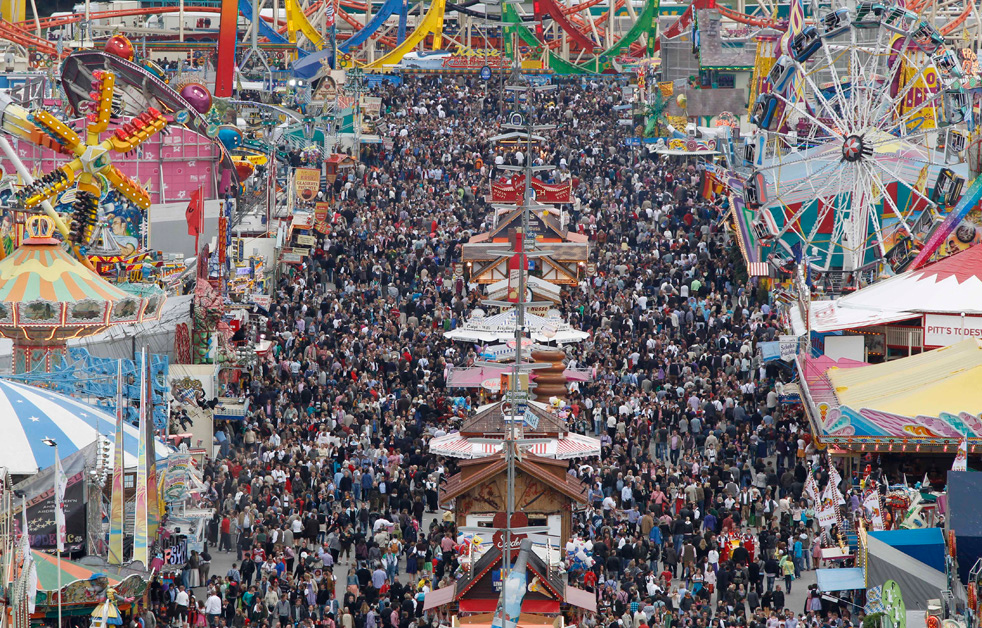 oktoberfest_10_04.jpg