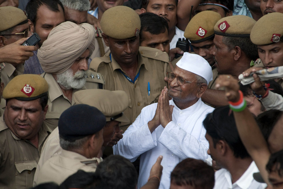 india_corruption_10.jpg