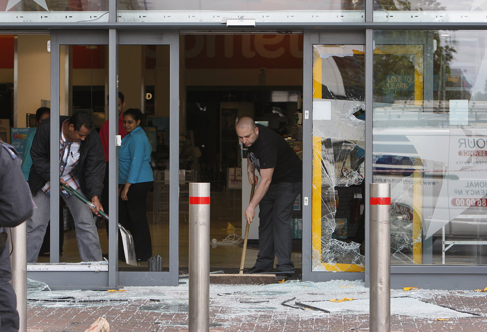 tottenham_riot_07.jpg