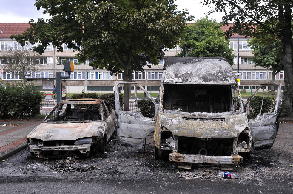 tottenham_riot_16.jpg