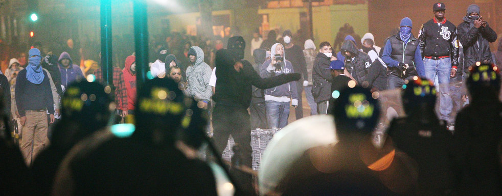 tottenham_riot_25.jpg
