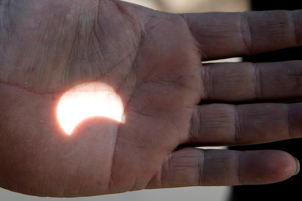 solar_eclipse_03.jpg