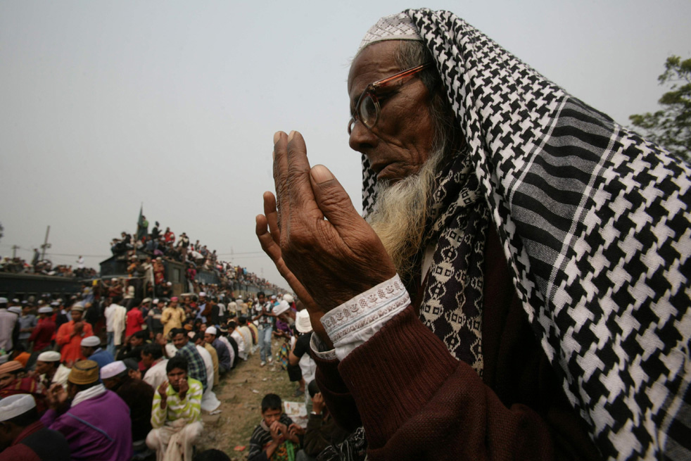 tongi_prayer_11.jpg