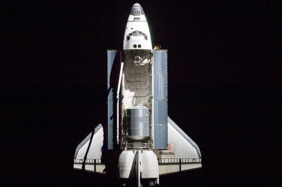 final_flight_atlantis_12.jpg