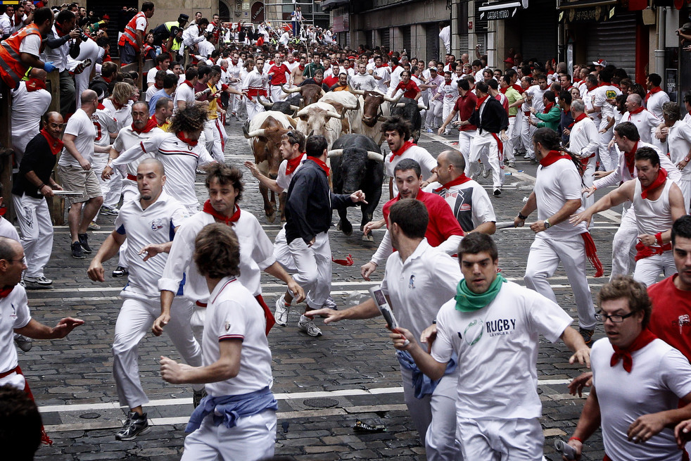 running_bulls_13.jpg