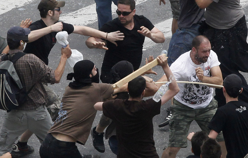 greece_financial_0615_01.jpg