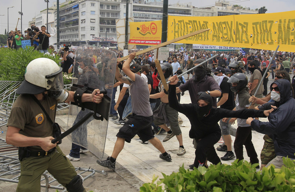 greece_financial_0615_11.jpg
