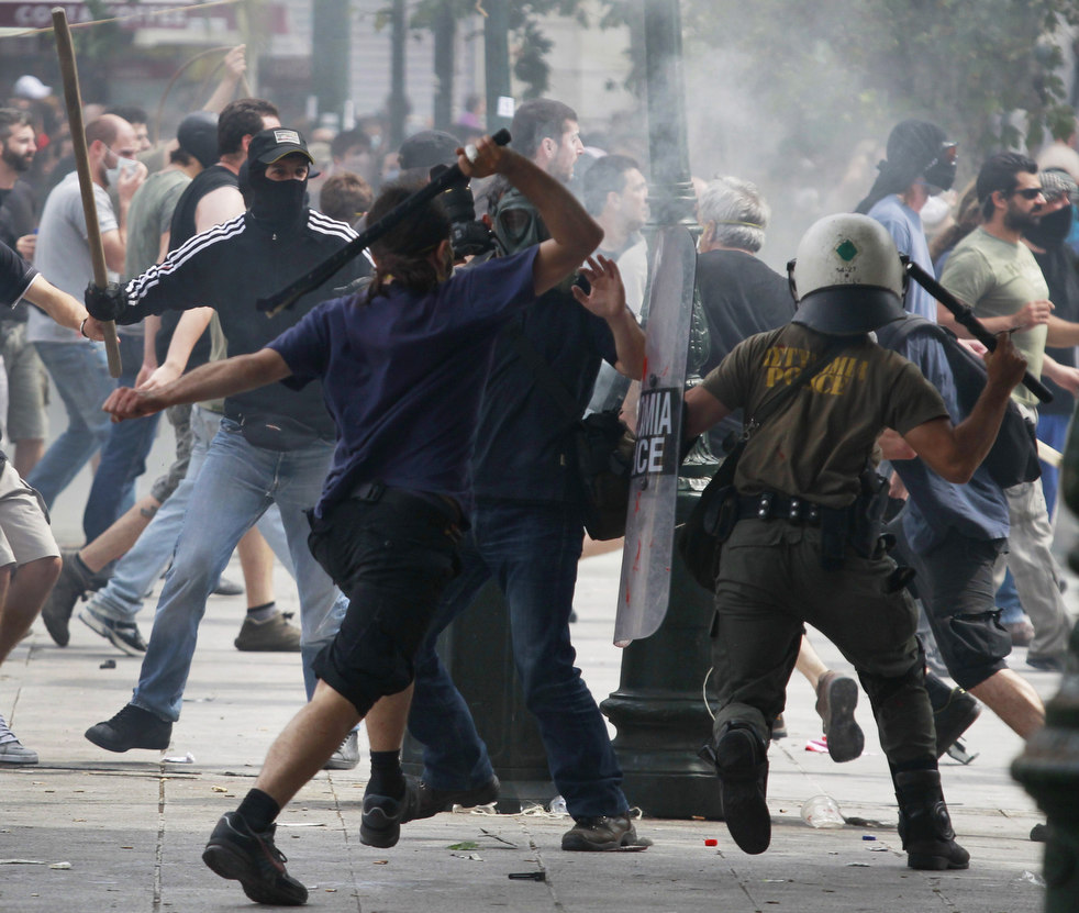 greece_financial_0615_14.jpg