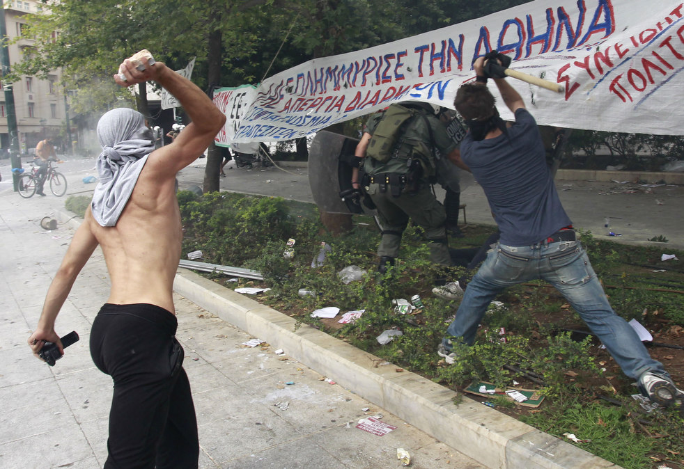 greece_financial_0615_20.jpg