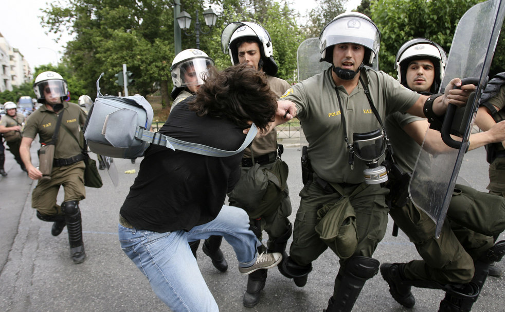 greece_financial_0615_34.jpg