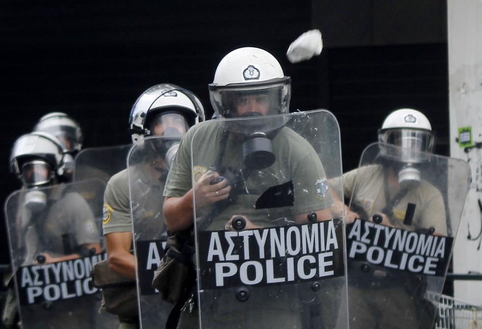 greece_riots_0629_06.jpg