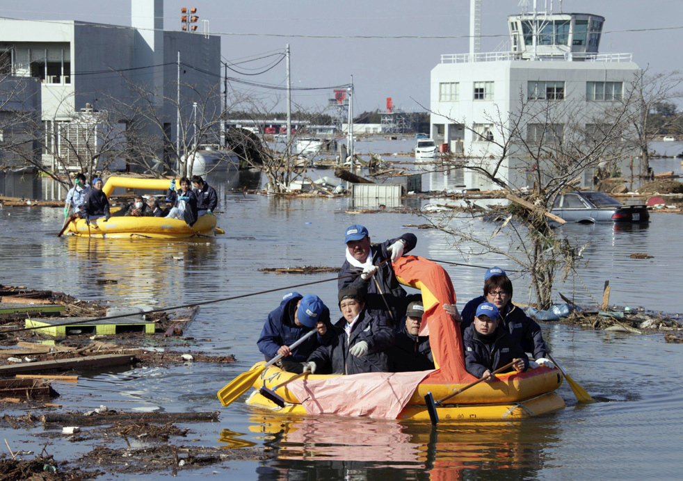 japan_quake14_36.jpg