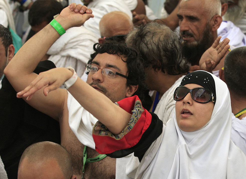 hajj_110611_06.jpg