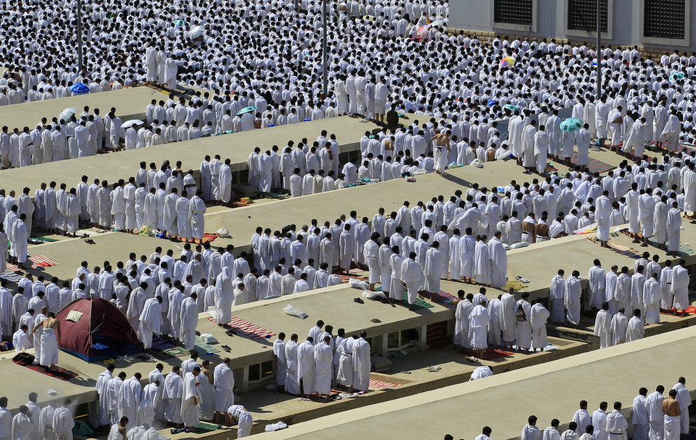 hajj_110611_11.jpg