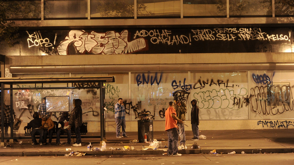 occupy_oakland_1103_10.jpg