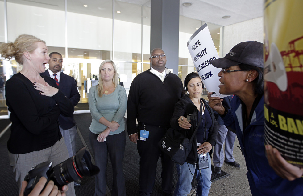 occupy_oakland_1103_28.jpg