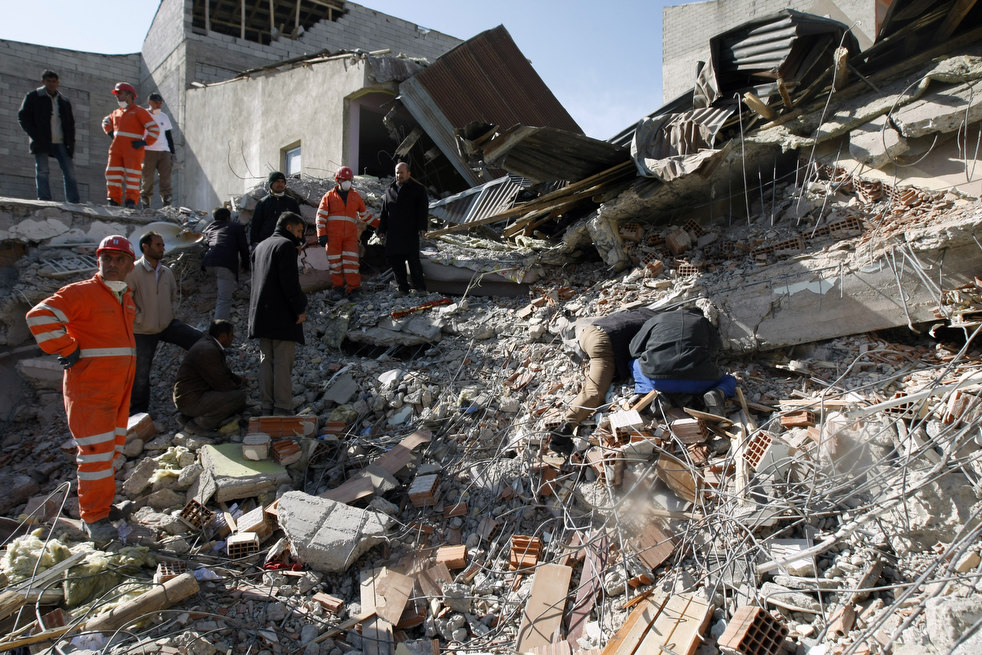 turkey_quake_102411_09.jpg