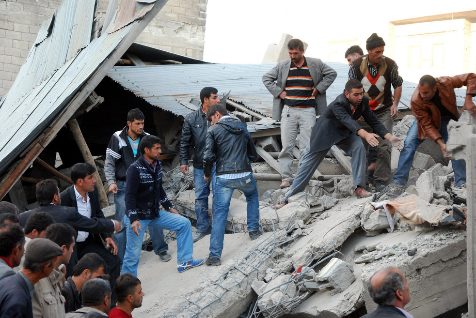 turkey_quake_102411_17.jpg