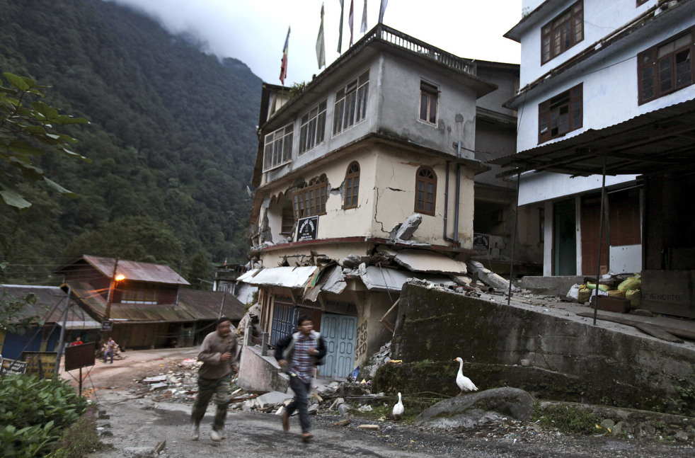 india_earthquake_15.jpg