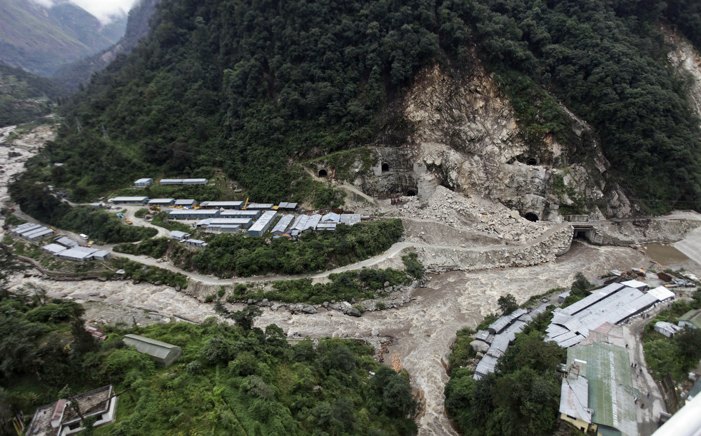 india_earthquake_17.jpg