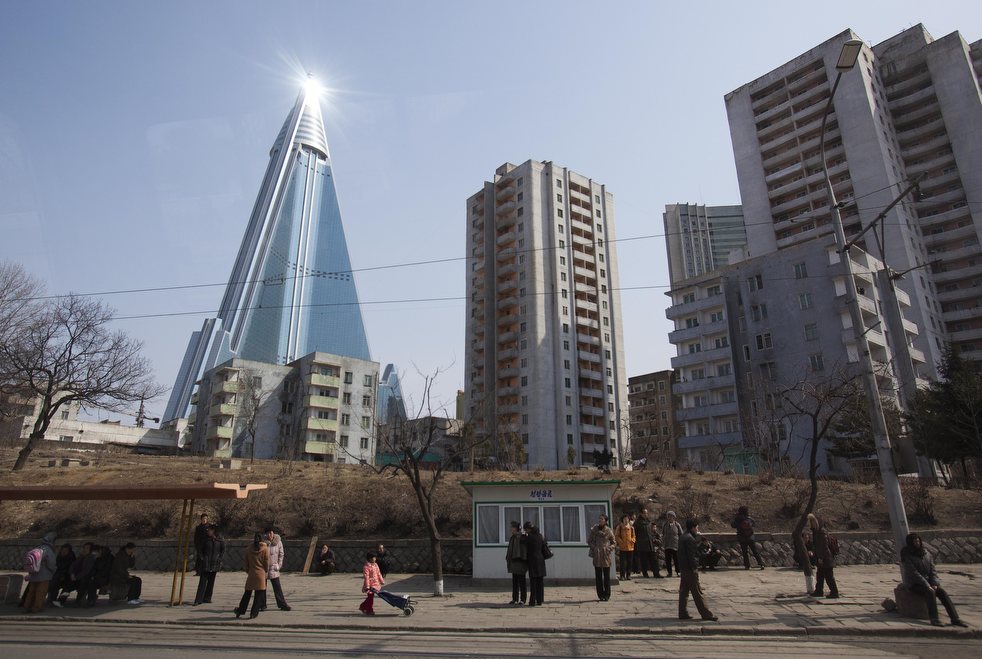 north_korea_040912_11.jpg