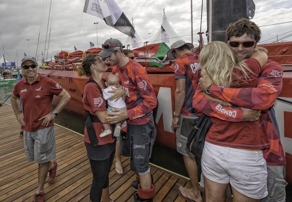 volvo_ocean_race042312_15.jpg
