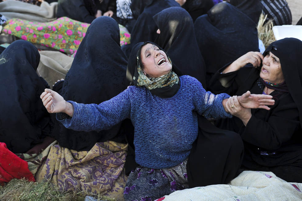 iran_earthquake_081312_01.jpg