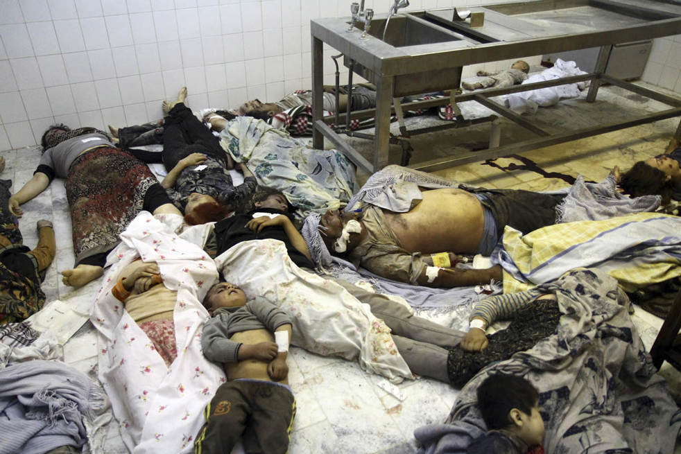 iran_earthquake_081312_23.jpg
