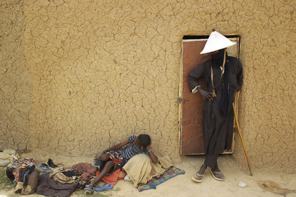 niger_last_camel_02.jpg