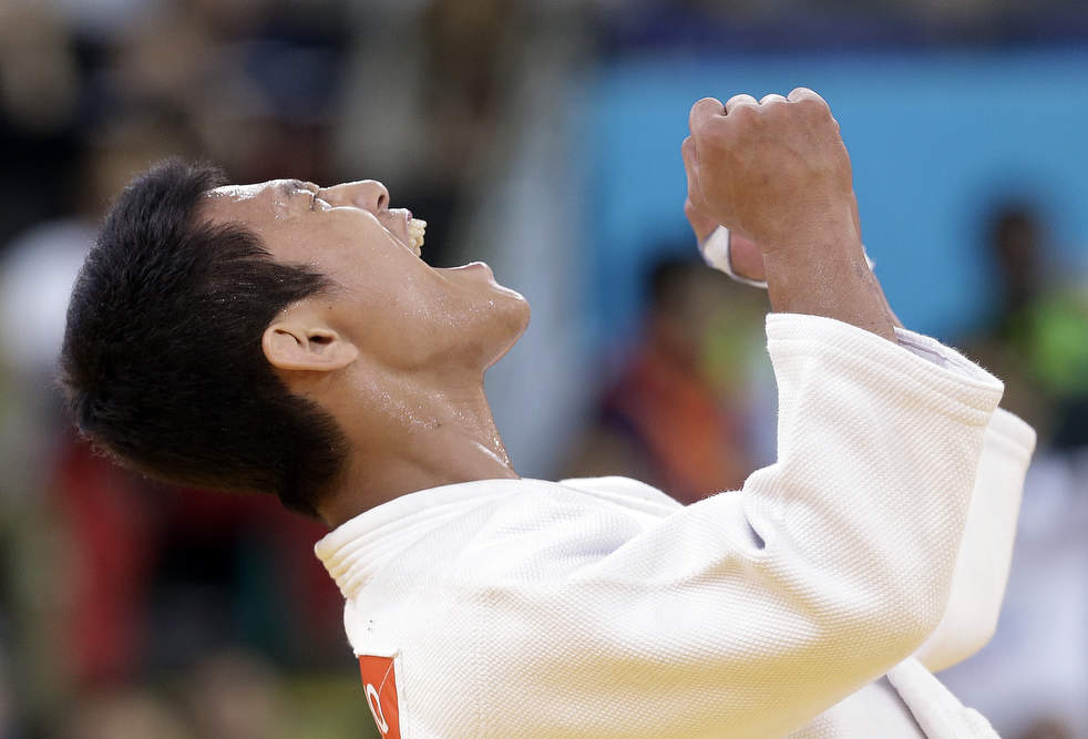 olympic_victory_face_15.jpg