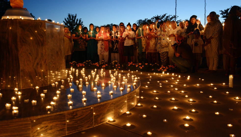 sikh_temple_shooting_04.jpg