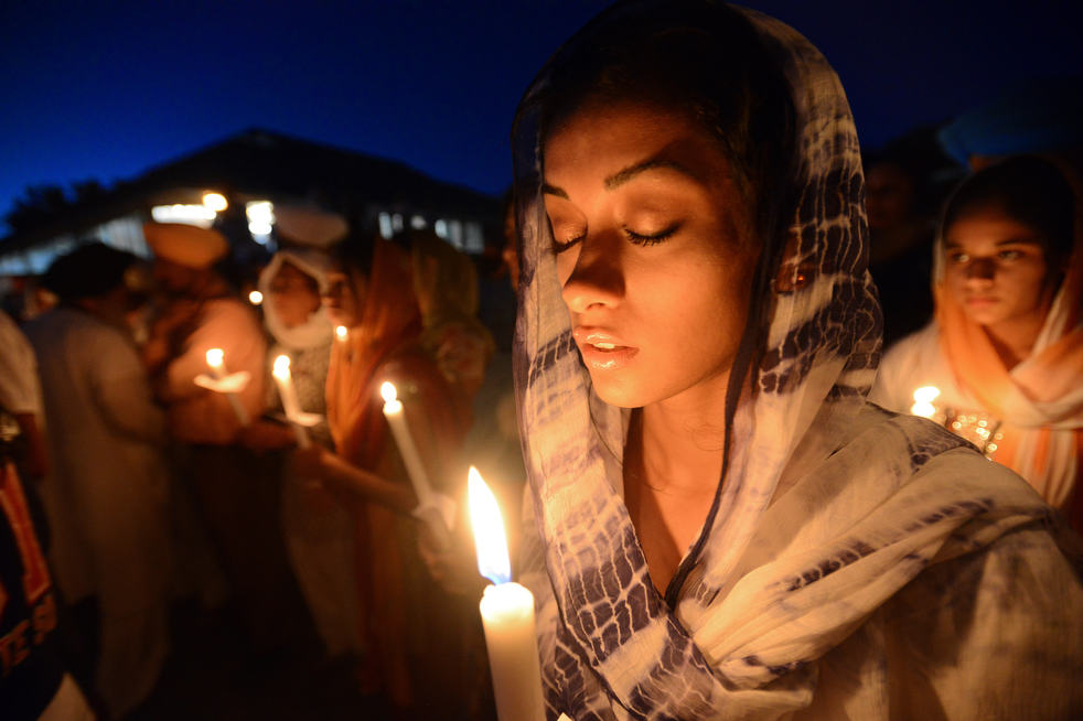 sikh_temple_shooting_07.jpg
