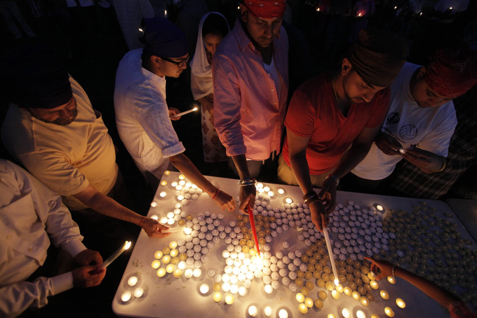 sikh_temple_shooting_08.jpg