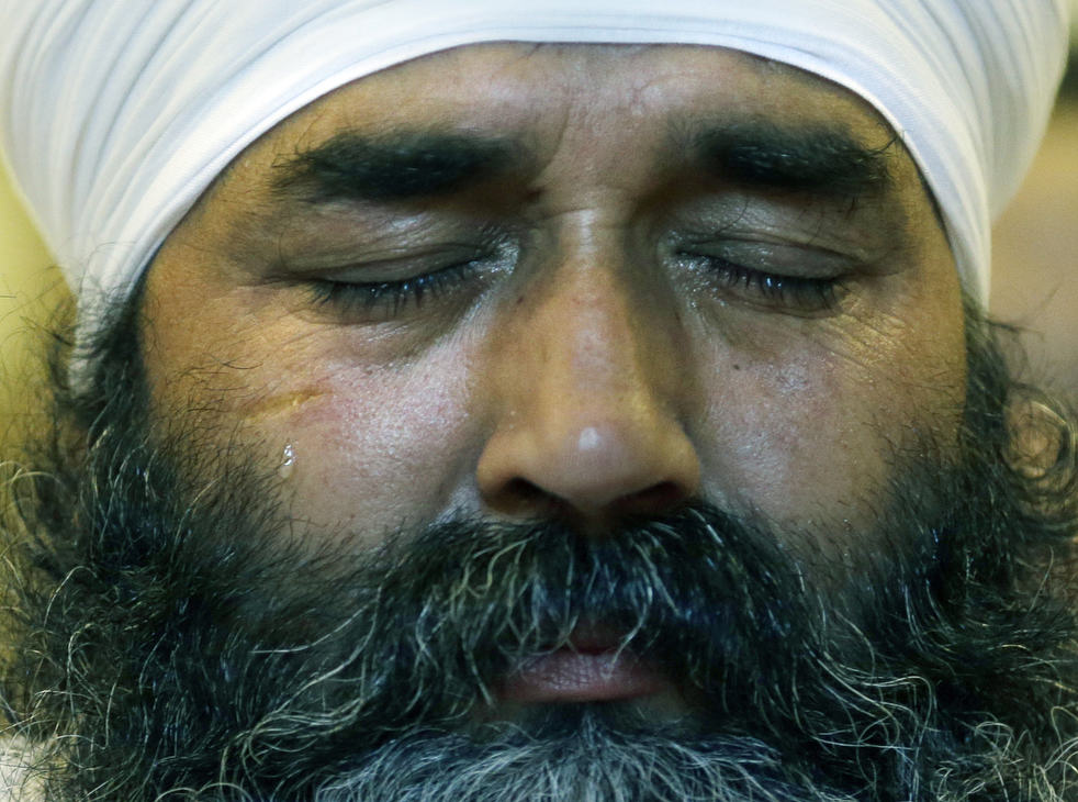 sikh_temple_shooting_12.jpg
