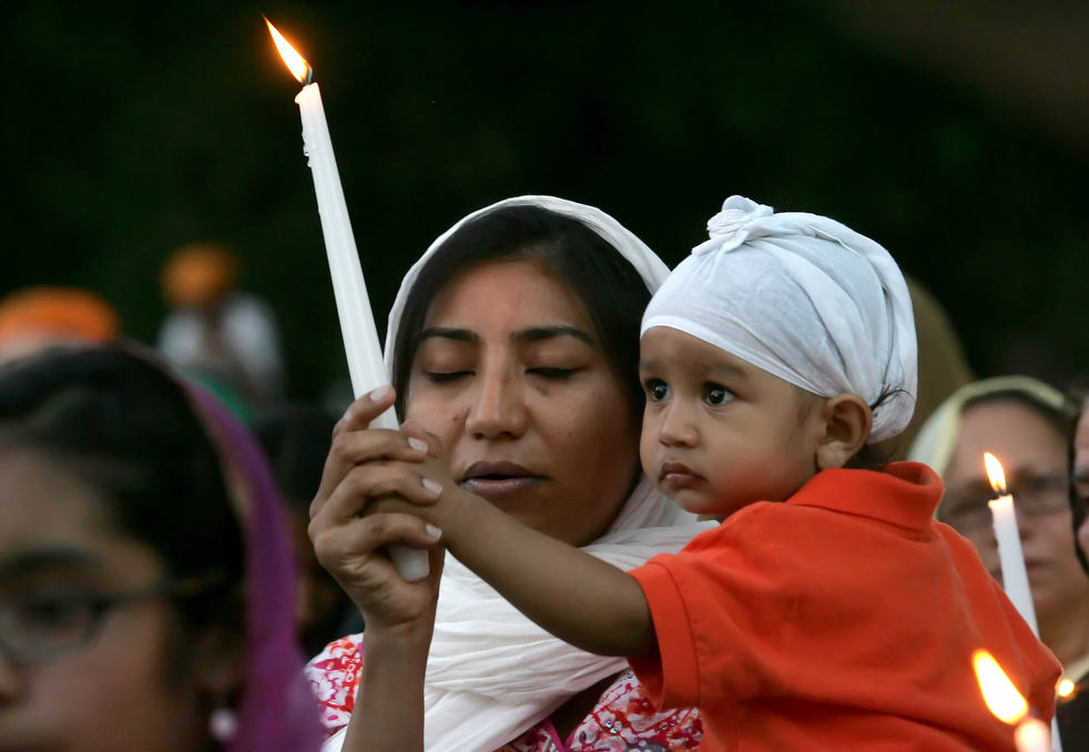 sikh_temple_shooting_14.jpg
