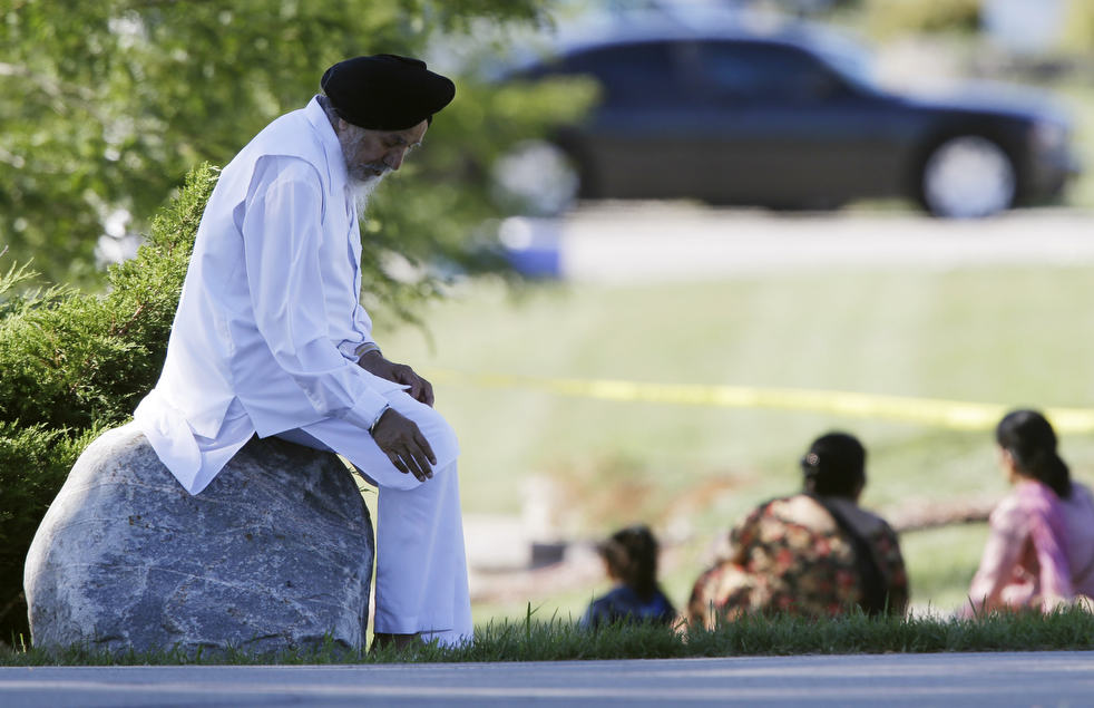sikh_temple_shooting_24.jpg