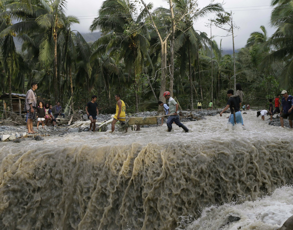 typhoon_bopha_2012_03.jpg