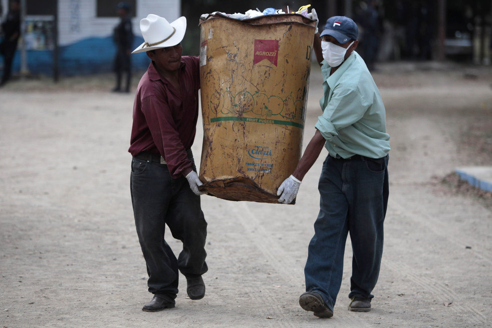 honduras_prison_fire_21.jpg