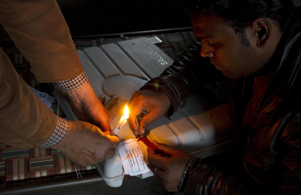 india_election_2012_12.jpg